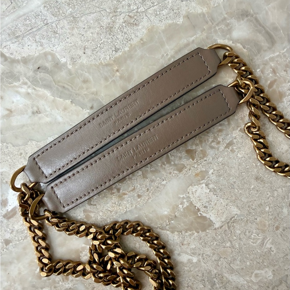 Saint Laurent Small Loulou Chain bag - Picture 15 of 16
